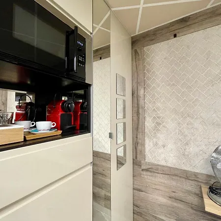 Room40 Guest house