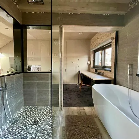 Room40 * Malmedy